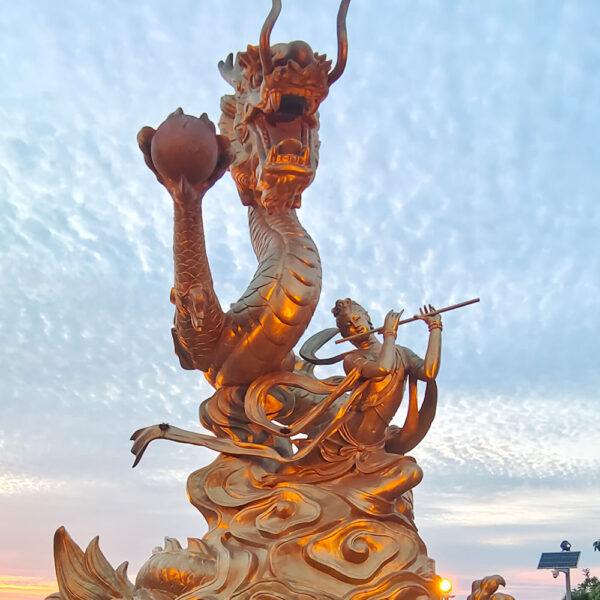 Dragon Stainless Steel Sculpture