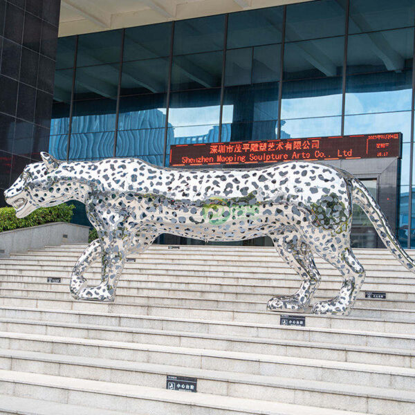 Leopard Stainless Steel Sculpture - Image 2