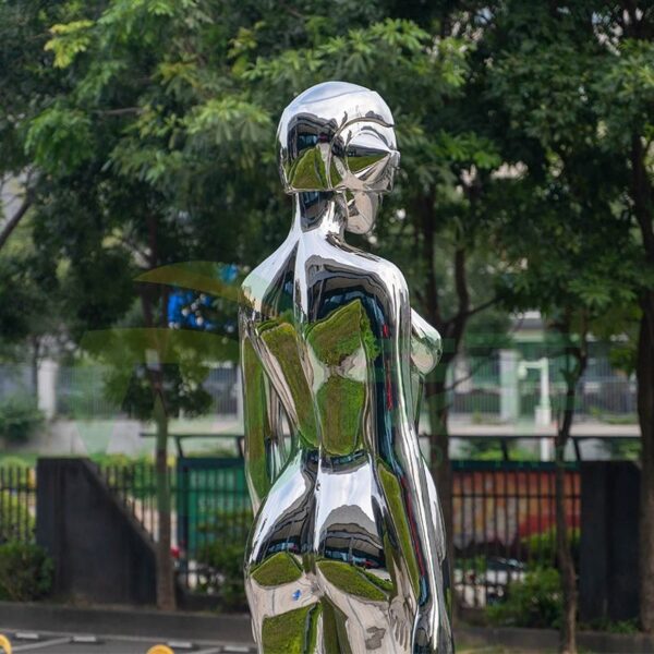 Woman Stainless steel sculpture - Image 3