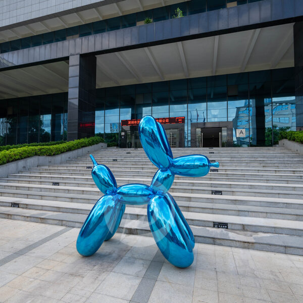 Balloon Dog Sculpture