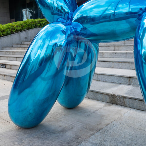 Balloon Dog Sculpture - Image 3
