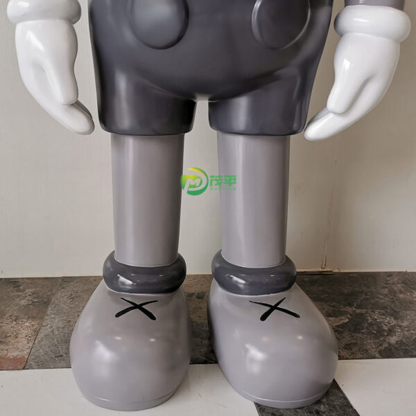 Cartoon Figure Sculpture - Image 5