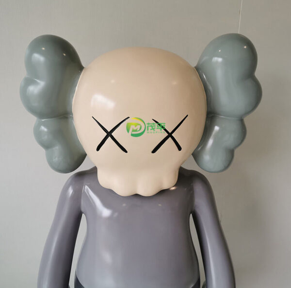 Cartoon Figure Sculpture - Image 4