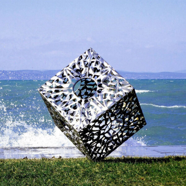 Cube Cubus Garden Sculpture - Image 2