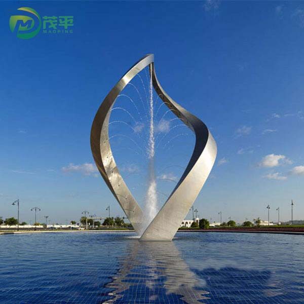 Garden Metal Water Fountain Sculpture - Image 3
