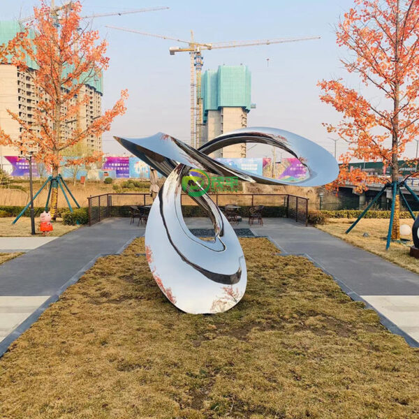 Design Modern Stainless Steel Sculpture - Image 2