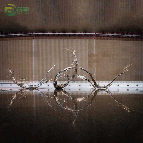 Stainless Steel Water Splash Sculpture - Image 4