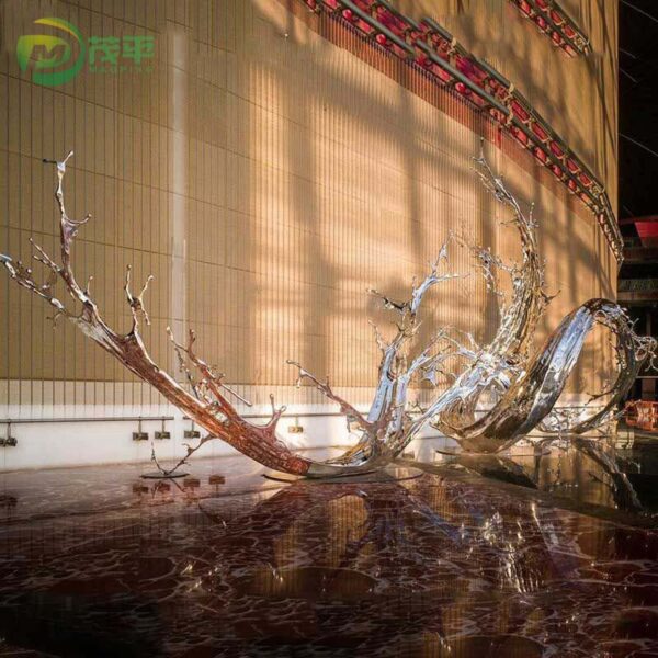 Stainless Steel Water Splash Sculpture - Image 2
