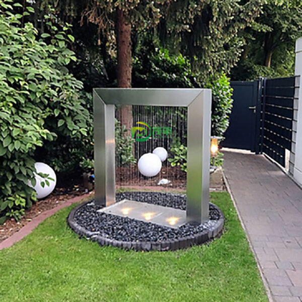 Watergate Fountain Stainless Steel Sculpture - Image 4