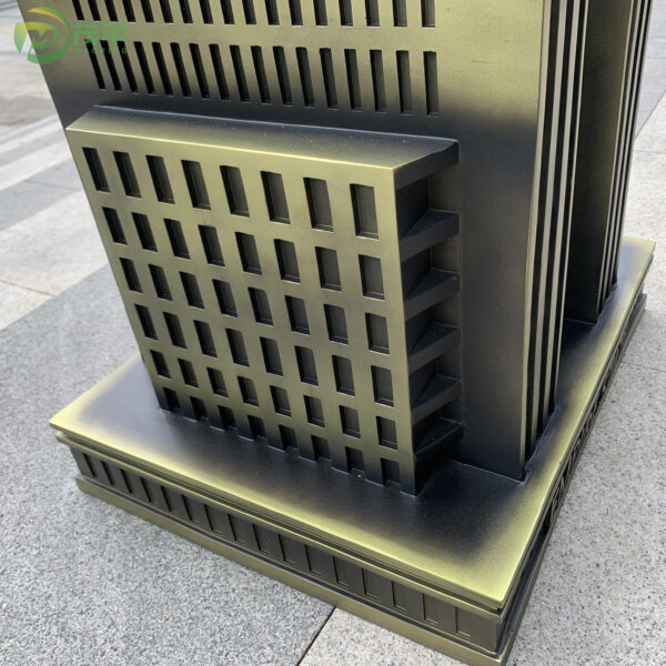 Empire State Building Sculpture - Image 5