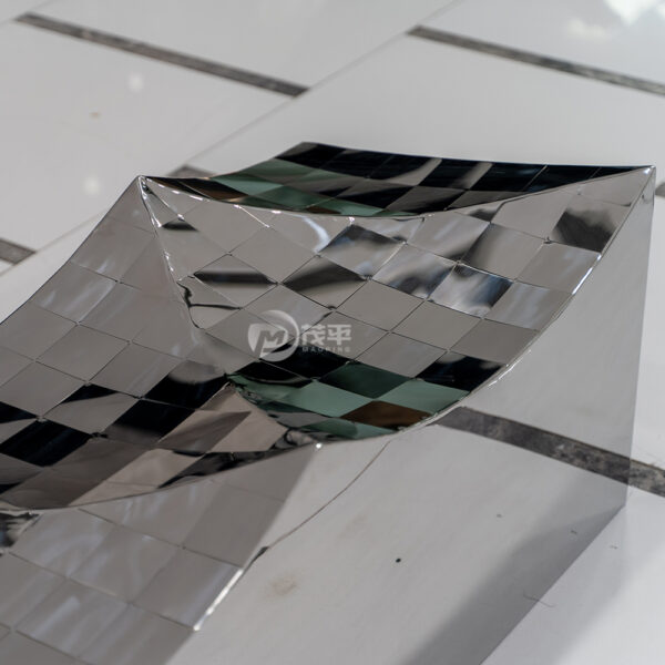 Mirror Metal Wave Bench Creative Stainless Steel Sculpture - Image 4