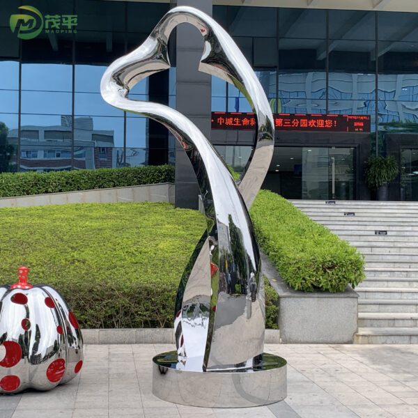 Mirror Abstract Ribbon Stainless Steel Sculpture