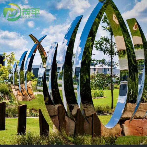 Outdoor Mirror Art Stainless Steel Sculpture