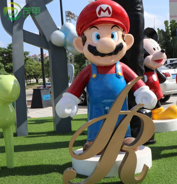 Super Mario Fiberglass Sculpture - Image 2