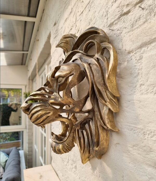 Lion Head Sculpture Wall Decor - Image 4