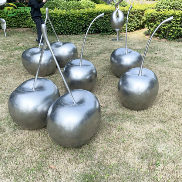 Cherry stainless steel sculpture - Image 4
