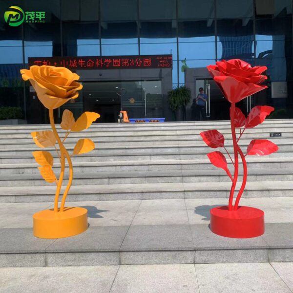 Flowers stainless steel sculpture