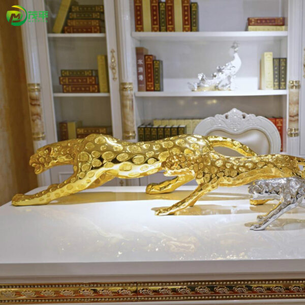 Resin leopard sculpture