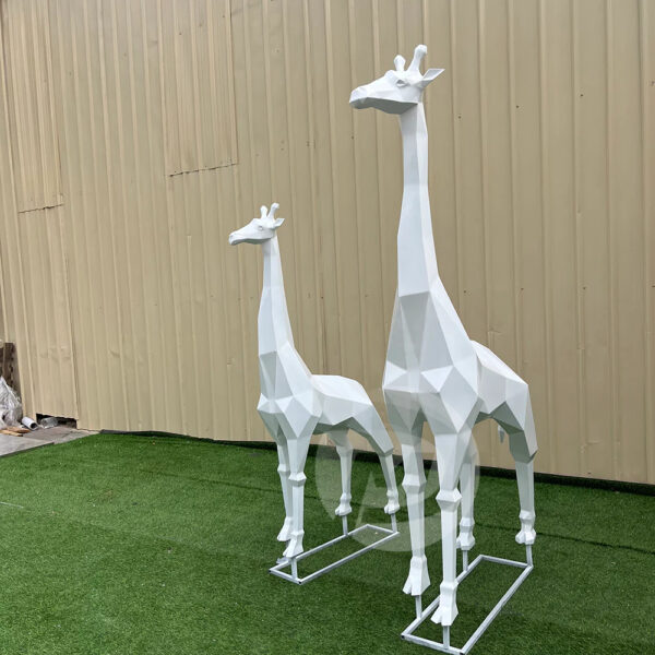 Geometric Giraffe Stainless Steel Sculpture - Image 3