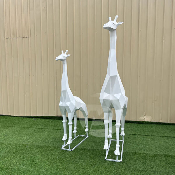 Geometric Giraffe Stainless Steel Sculpture - Image 2