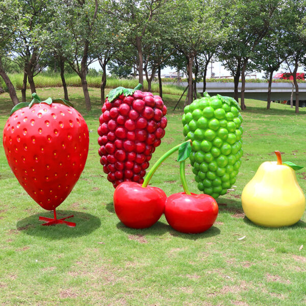 Fruit vegetable sculpture - Image 3
