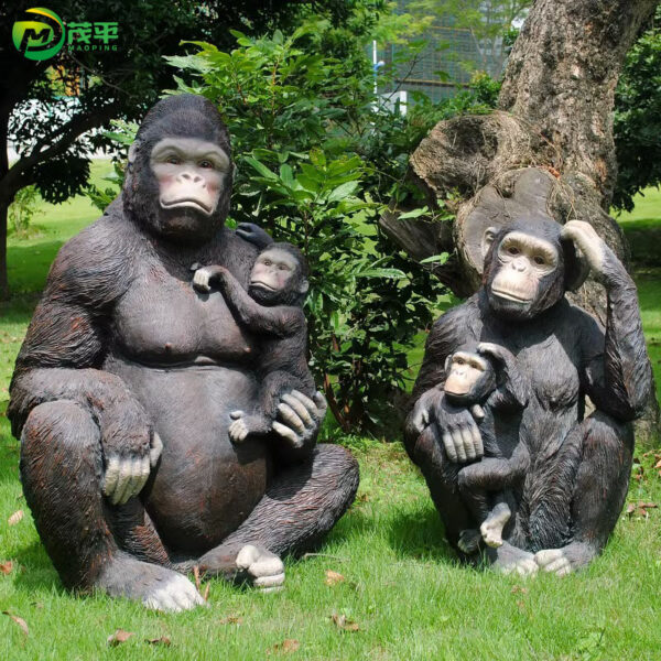Fiberglass gorilla sculpture - Image 2