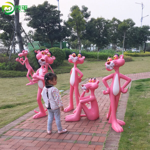Pink Panther sculpture - Image 4
