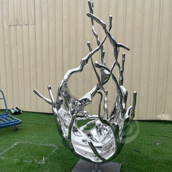 Spray stainless steel sculpture
