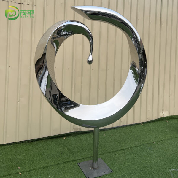 Abstract splash stainless steel sculpture - Image 4