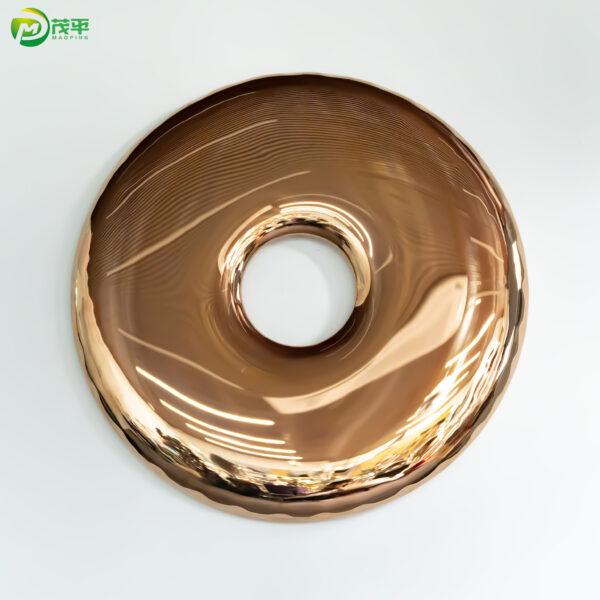 Rose gold donut wall decoration - Image 4