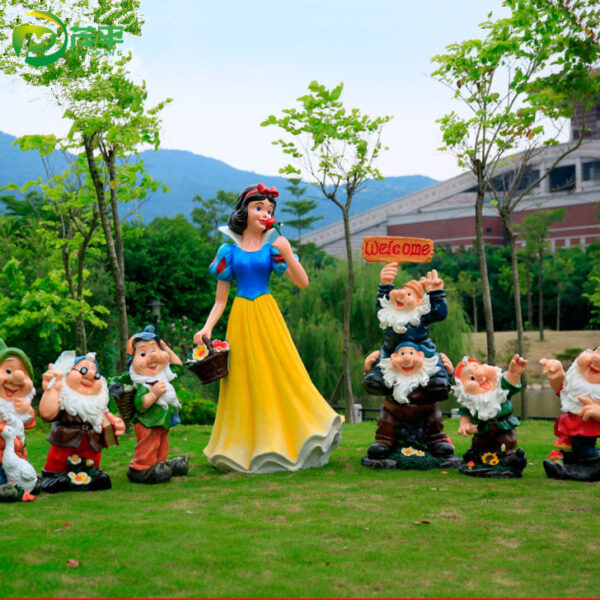 Snow White Dwarf Sculpture - Image 3